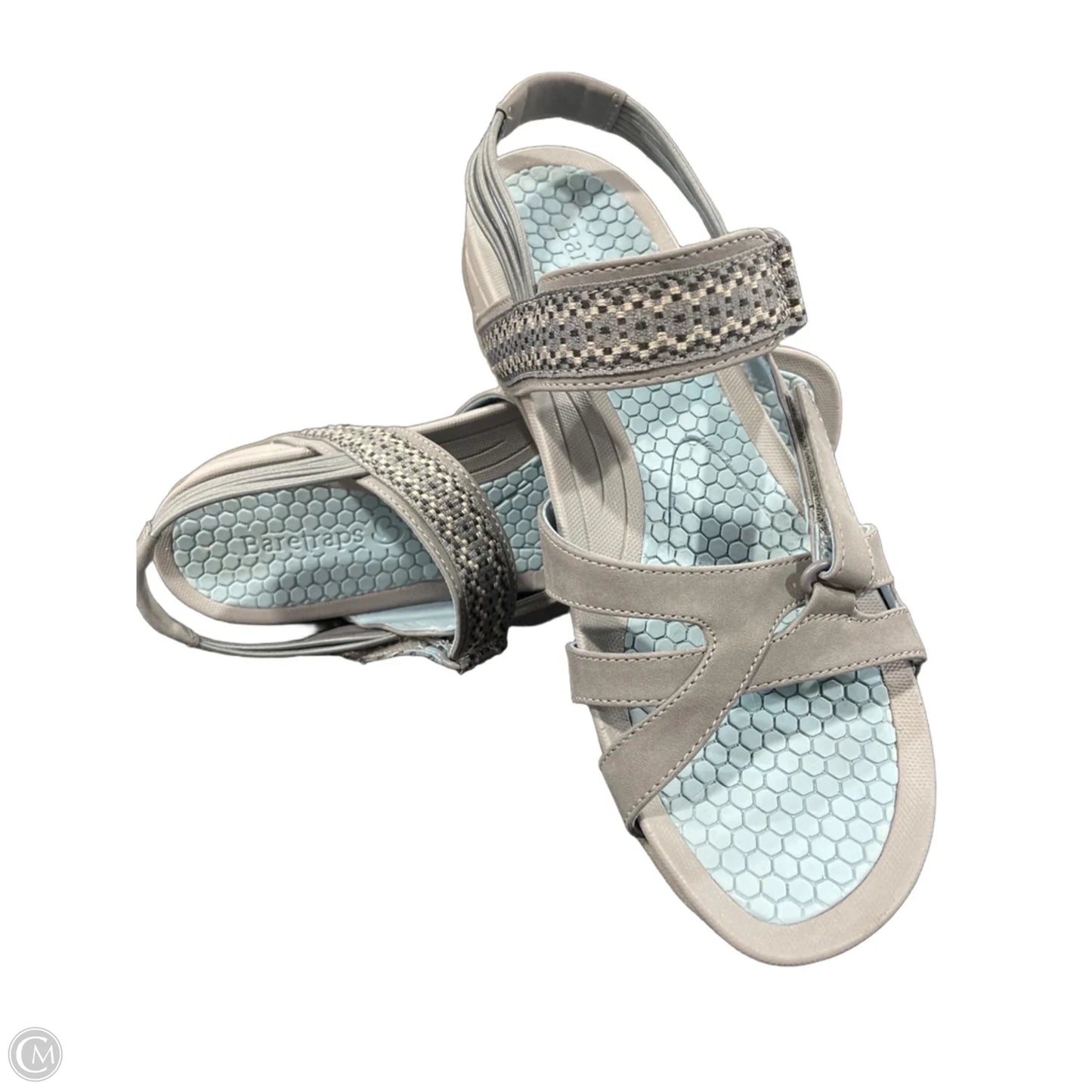 Sandals Flats By Bare Traps In Grey, Size: 10