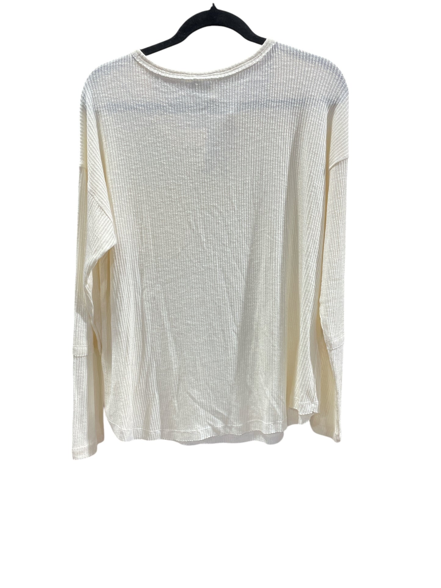 Top Long Sleeve By Cato In Ivory, Size: L