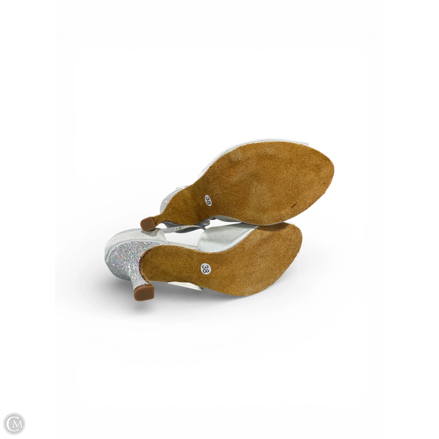 Sandals Heels Kitten By Clothes Mentor In Silver, Size: 7.5