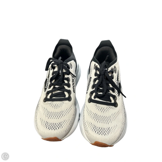 Shoes Athletic By Brooks In Black & Cream, Size: 6.5