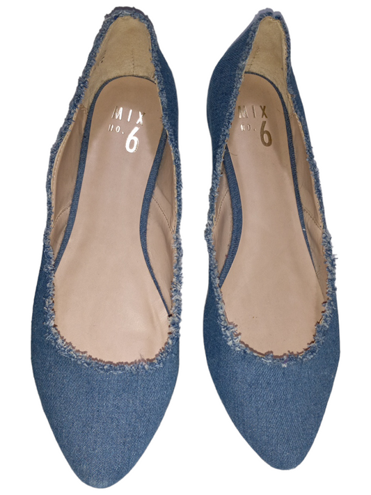 Shoes Flats By Mix No 6  Size: 8.5