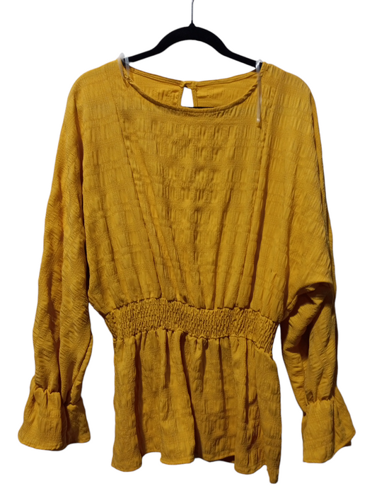 Top Long Sleeve By 143 Story In Yellow, Size: M