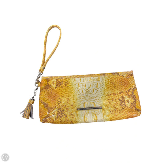 Wristlet Designer By Brahmin, Size: Large