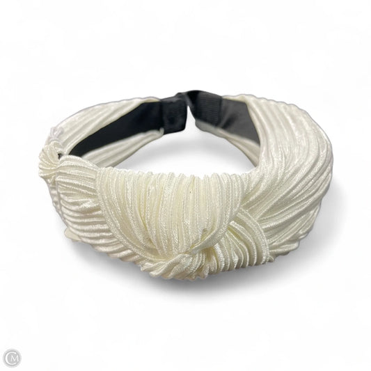 Hair Accessory By Clothes Mentor