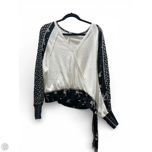 Top Long Sleeve By Free People In Black & White, Size: S
