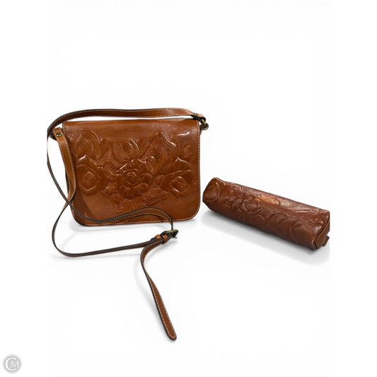 Crossbody Designer By Patricia Nash, Size: Small