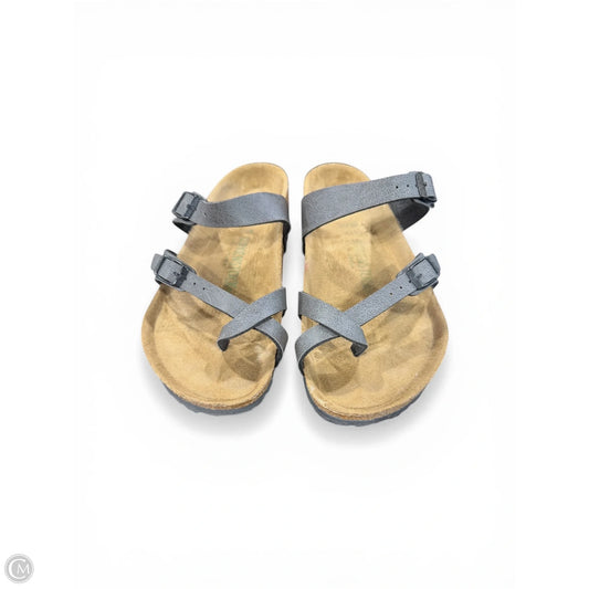 Sandals Flats By Birkenstock In Brown, Size: 8