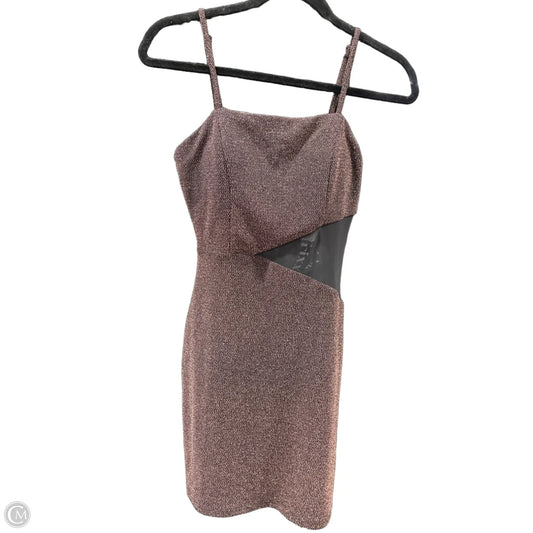 Dress Casual Short By Trixxi In Black & Gold, Size: M