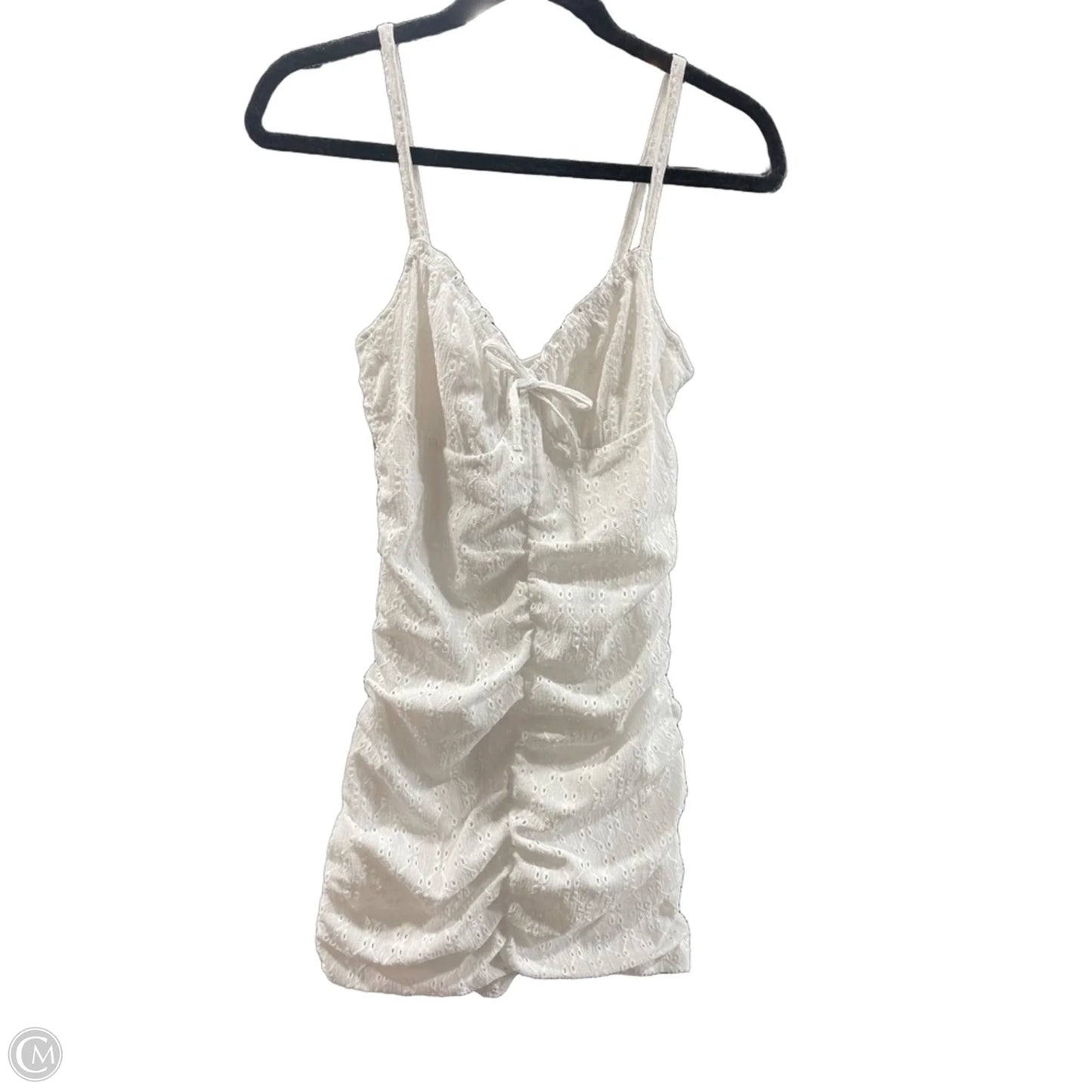 Dress Casual Short By Divided In White, Size: M