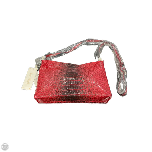 Crossbody By Clothes Mentor, Size: Small
