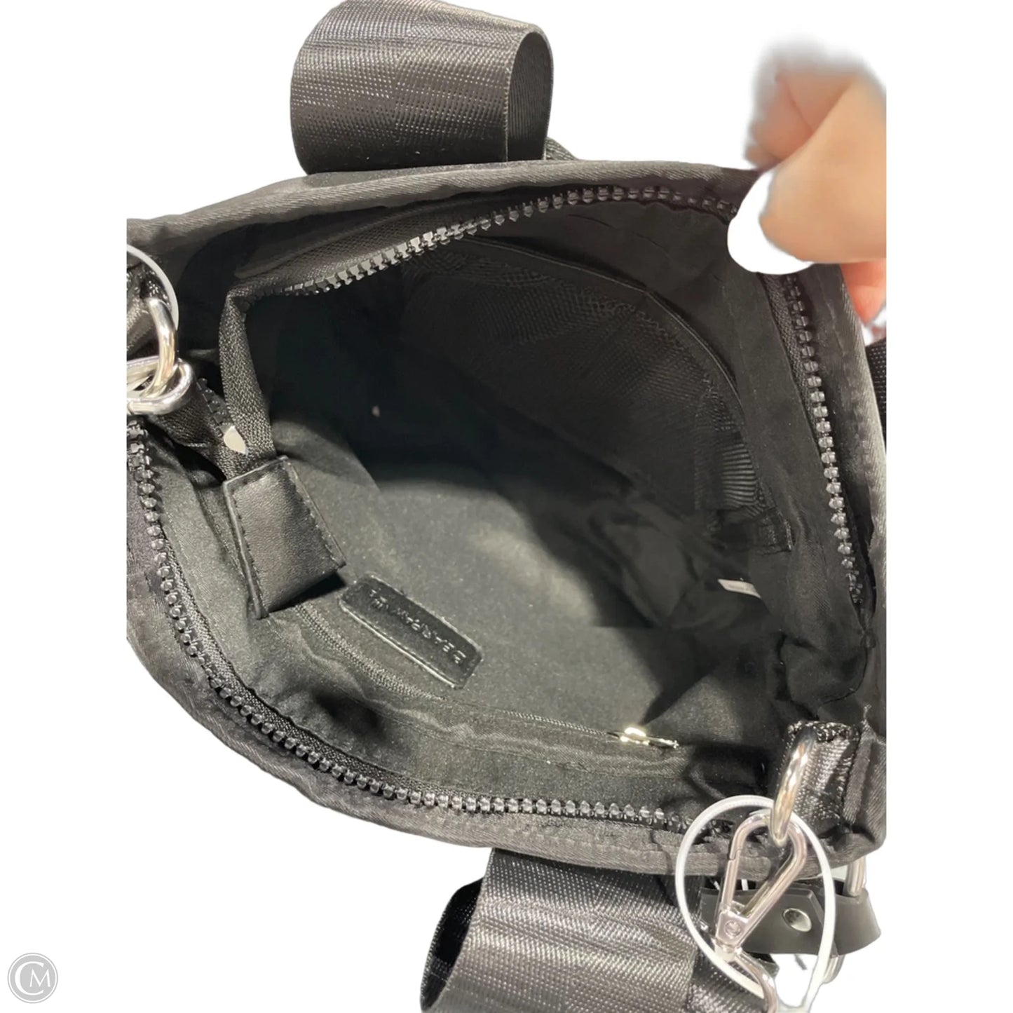 Crossbody By Bearpaw, Size: Medium