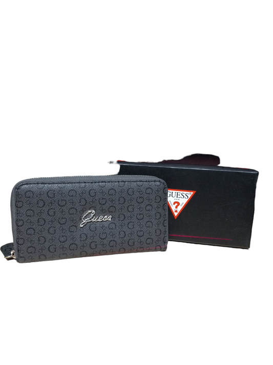 Wallet By Guess  Size: Medium