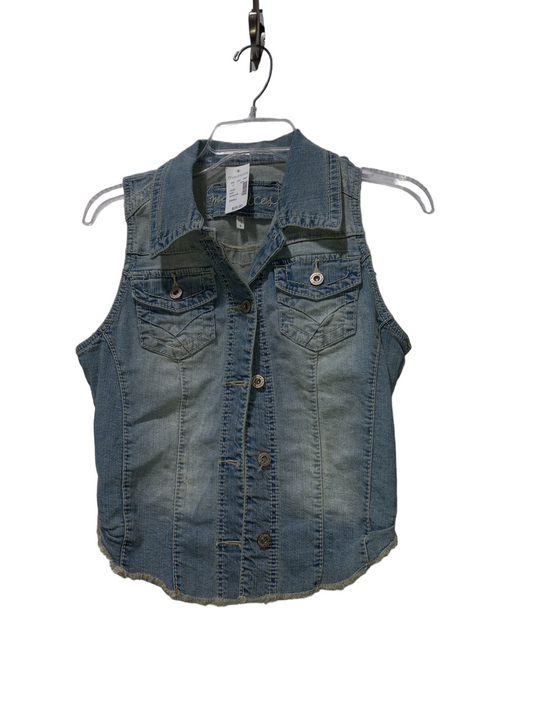 Vest Other By Maurices  Size: S